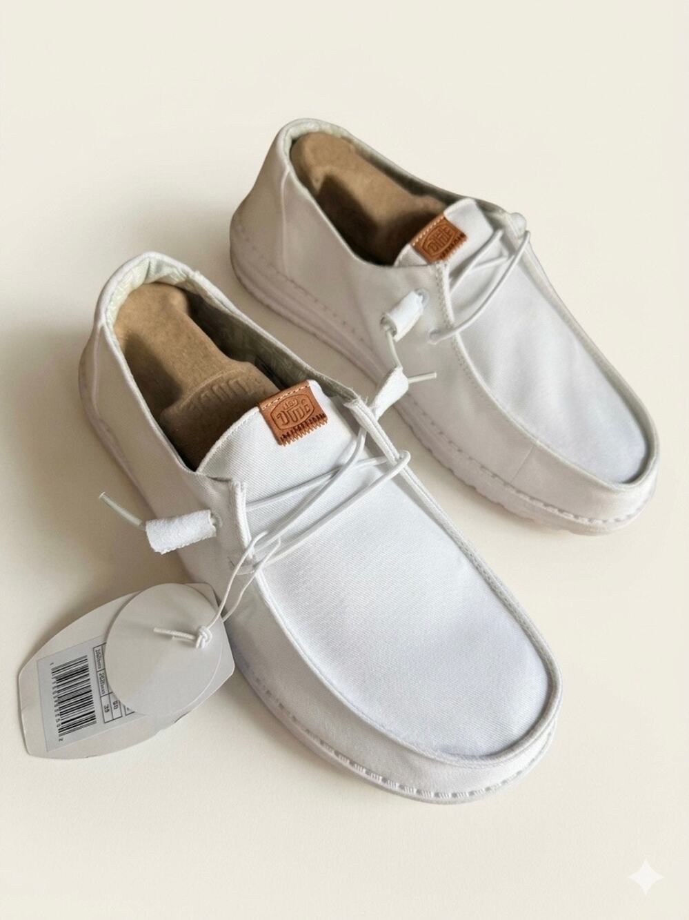 NWT HEYDUDE Wendy Stretch Canvas Wide Loafers All White Women’s Size 10W